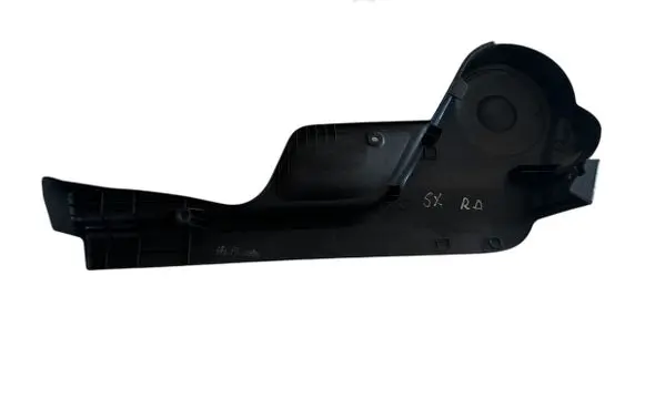 Suzuki SX4 Seat trim 8522162J0