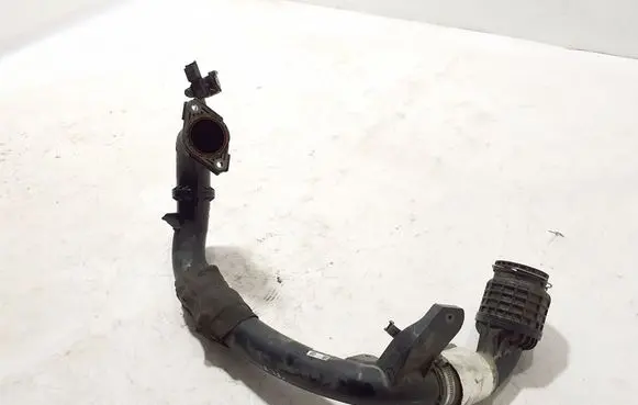 Renault Trafic III (X82) Intercooler hose/pipe 144605770R