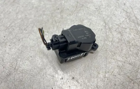 Ford Focus Air flap motor/actuator 3M5H19E616AB