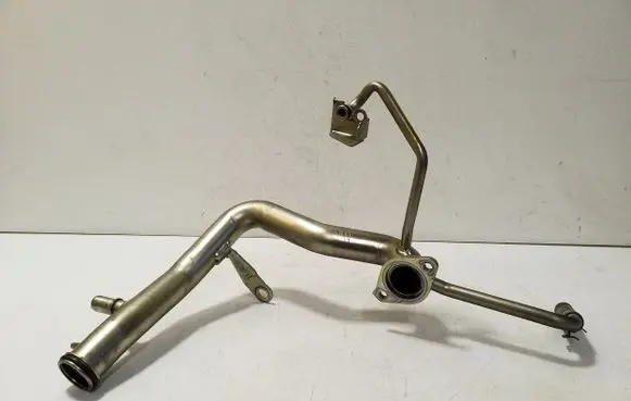 Engine coolant pipe/hose