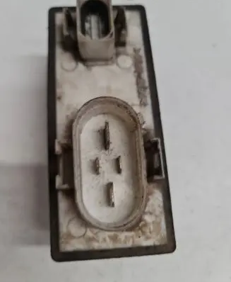 Volkswagen Sharan Coolant fan relay 357919506 896718000