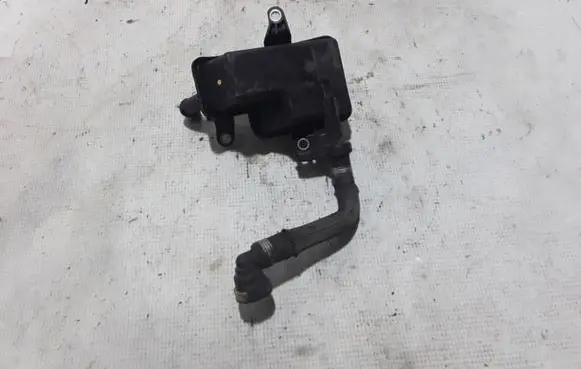 Smart ForFour II W453 Other engine bay part 118307263R