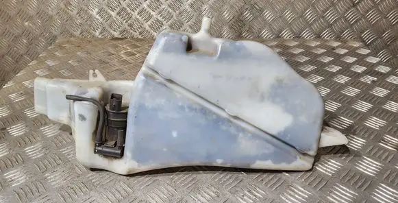 Renault Scenic I Windshield washer fluid reservoir/tank 7700843902 7701708171