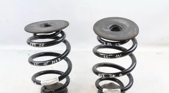 BMW Z4 E89 Rear coil spring 6785088 33536785088