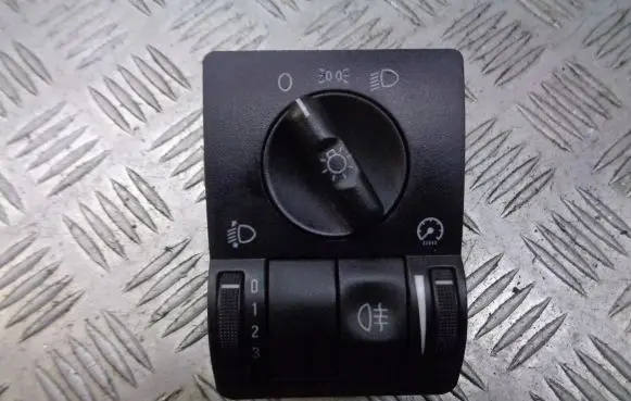 Opel Tigra B Light switch 9116613