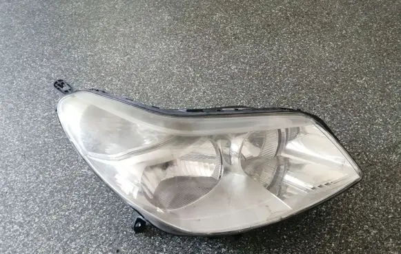 Citroen C5 Headlight/headlamp 9650055880