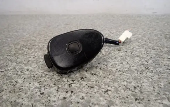 Toyota Yaris Tailgate/trunk/boot exterior handle 