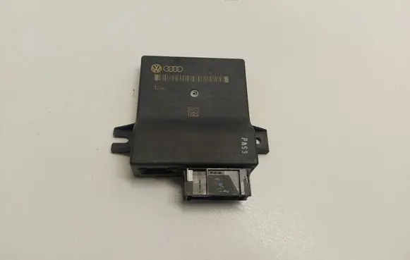 Audi Q7 4L Other control units/modules 4L0907468 401324 4L0910468