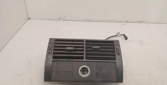 BMW X5 E53 Rear air vent grill 8409081 8370911 8370910