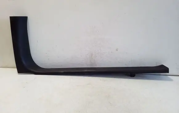 Nissan Navara D23 Front sill trim cover 769B44KJ0A