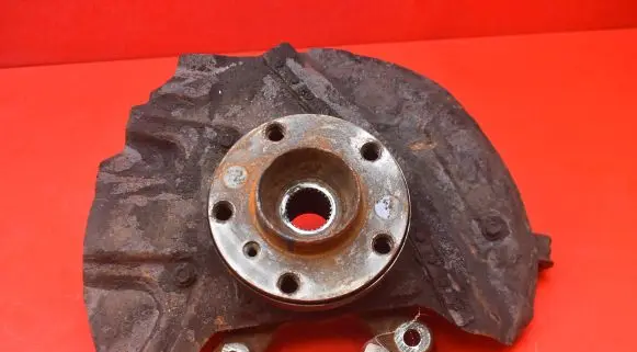 BMW X5 E53 Front wheel hub spindle knuckle