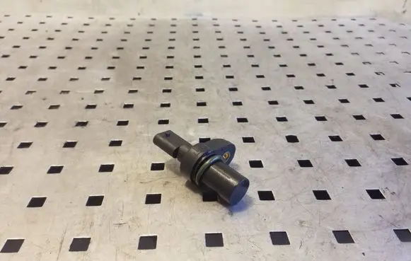 BMW X1 E84 Camshaft position sensor 7803093