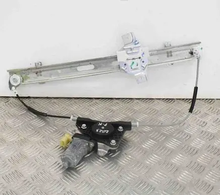Hyundai i10 Front door electric window regulator 