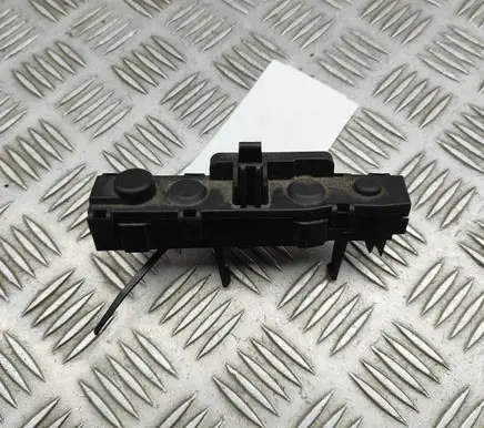 Mercedes-Benz C W204 Current control relay A2045452147