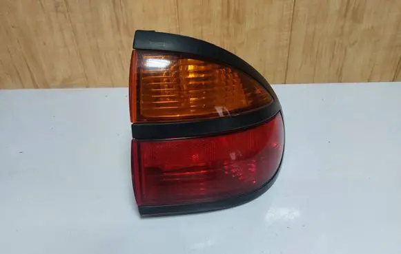 Renault Laguna I Rear/tail lights 7700420123 6774294