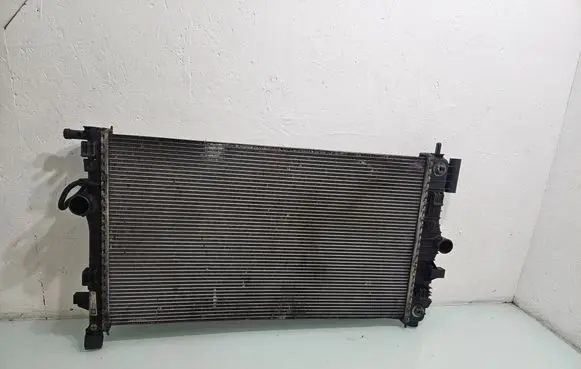 Opel Insignia A Coolant radiator 13241724