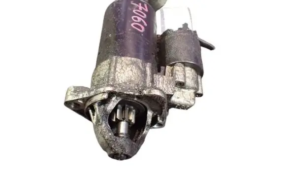 Volkswagen PASSAT B5 Starter motor 058911023B