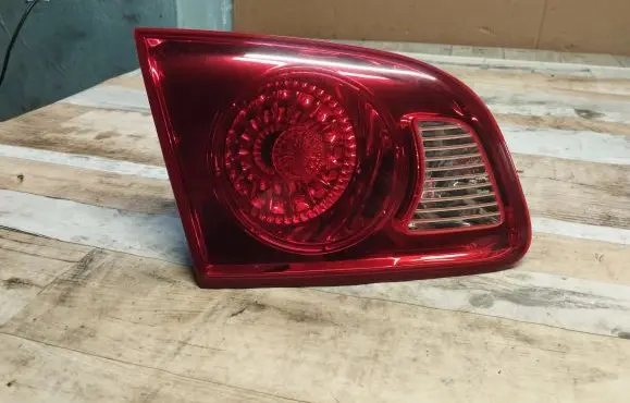 Hyundai Santa Fe Tailgate rear/tail lights 924052B000
