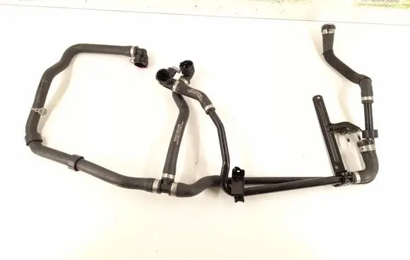 Mercedes-Benz GLC X253 C253 Engine coolant pipe/hose 2535010284 2515010184