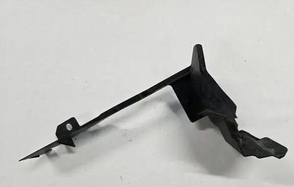 Mazda CX-7 Intercooler air guide/duct channel EH4456253 K6805 0809121112
