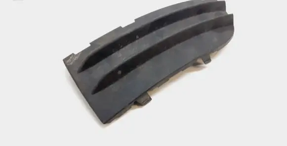 Volvo C30 Front bumper lower grill 30657197