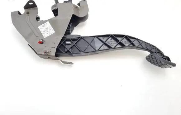 Clutch pedal