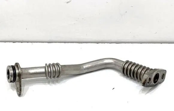 Volkswagen Golf VII Turbo turbocharger oiling pipe/hose 04L145736E