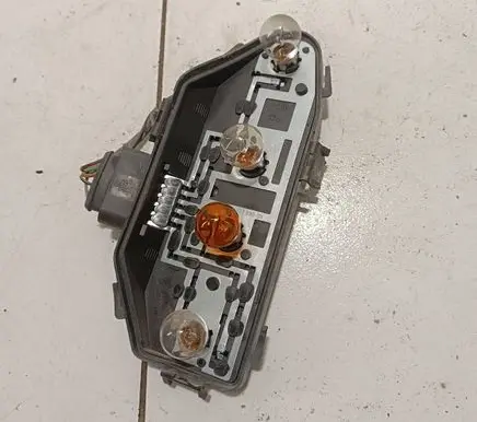Volkswagen Transporter - Caravelle T5 Tail light bulb cover holder THK166 157994 7H5945257A