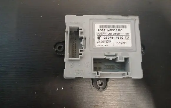 Volvo S80 Door control unit/module 7G9T14B533KC 0507914602