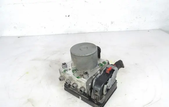 Skoda Rapid (NH) ABS Pump 6R0614517CD