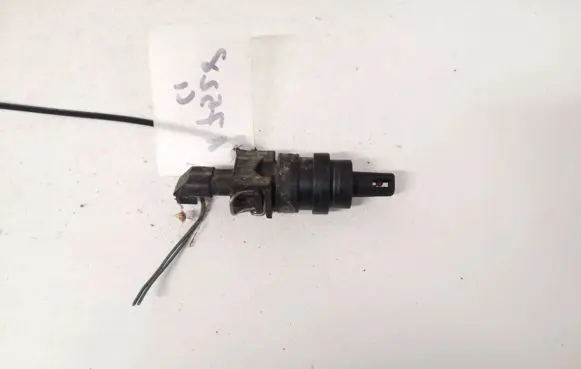 Volkswagen Golf IV Intake air temperature sensor 028906081