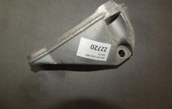 BMW 1 E81 E87 Fuel pump bracket 7804376