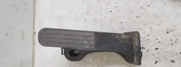 Volkswagen Golf VI Accelerator throttle pedal 1K1723503S
