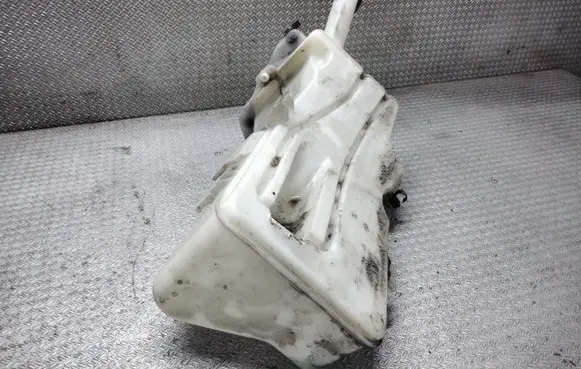 Smart ForFour I Windshield washer fluid reservoir/tank