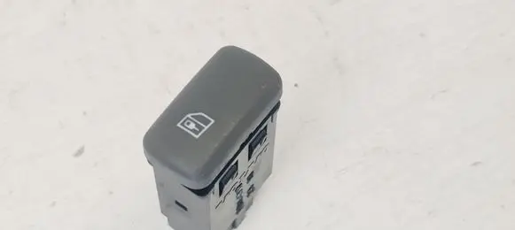 Volvo S40, V40 Central locking switch button 30864307