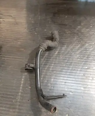Volkswagen Touran II Engine coolant pipe/hose 03L122157R