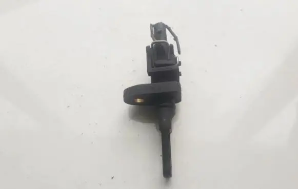 Volkswagen PASSAT B5 Intake air temperature sensor 0280130085 058905379
