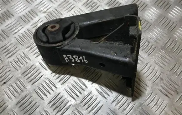 Opel Agila B Engine mount bracket
