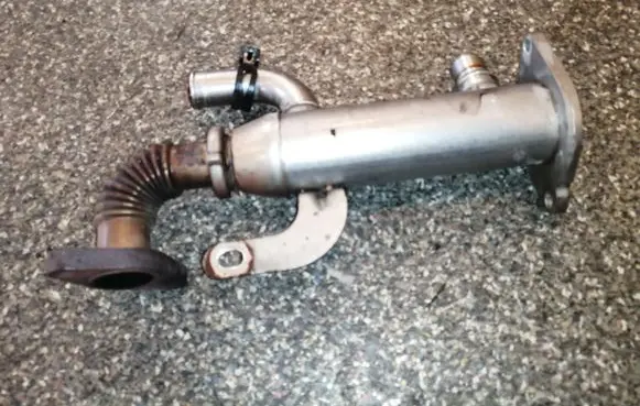 Volvo S40 EGR valve cooler 993062H XS1134 8653691
