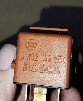 BMW 3 E36 Other relay 0332019456 1378238