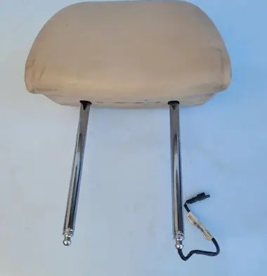BMW 7 F01 F02 F03 F04 Front seat headrest 