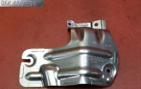 Audi A3 S3 8V Heat shield in engine bay 06K129598J