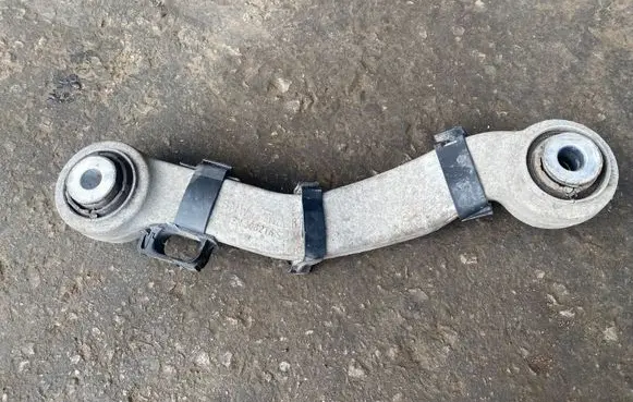 BMW 7 F01 F02 F03 F04 Rear upper control arm/wishbone 608216