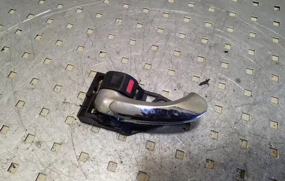 Toyota RAV 4 (XA30) Front door interior handle