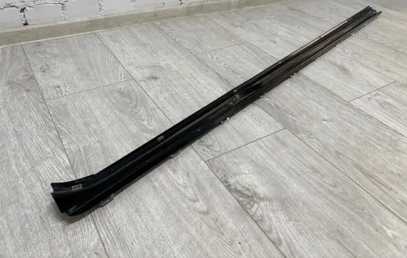 Tesla Model S Other sill/pillar trim element 101221500G