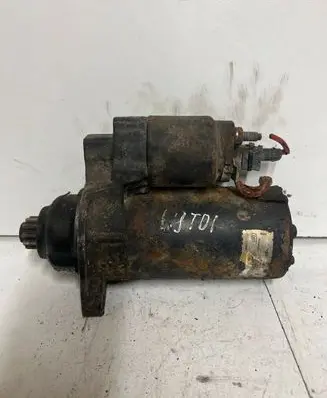 Volkswagen Golf IV Starter motor