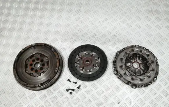 Peugeot 508 RXH Dual mass flywheel 