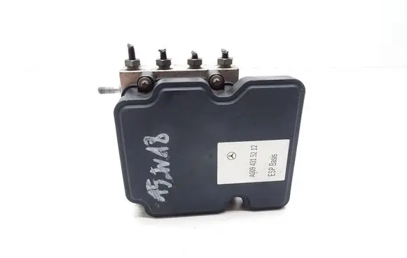 Mercedes-Benz A W176 ABS Pump A0094315212