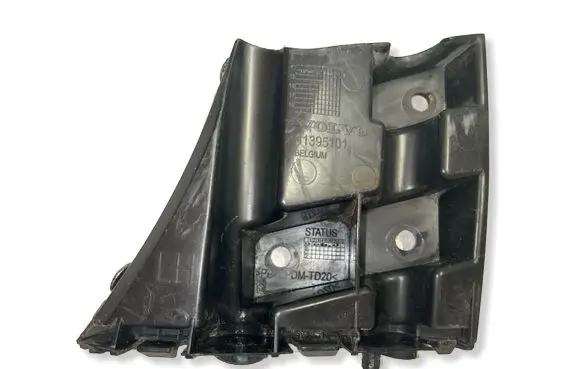 Volvo V40 Front bumper mounting bracket 31395101
