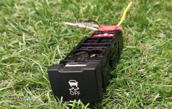 ESP (stability program) switch